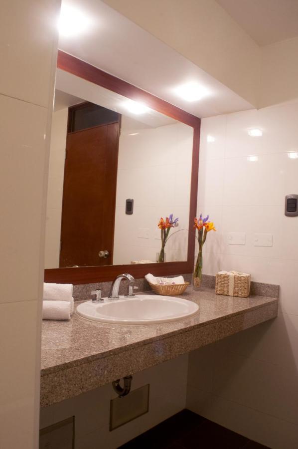 Hotel Ayenda Andesmar Lima